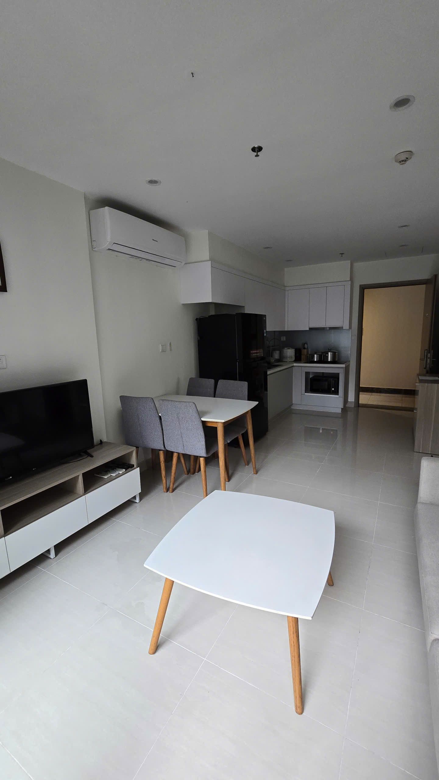 z7211458072003_75052460a00f8b25816ab784324d8e75